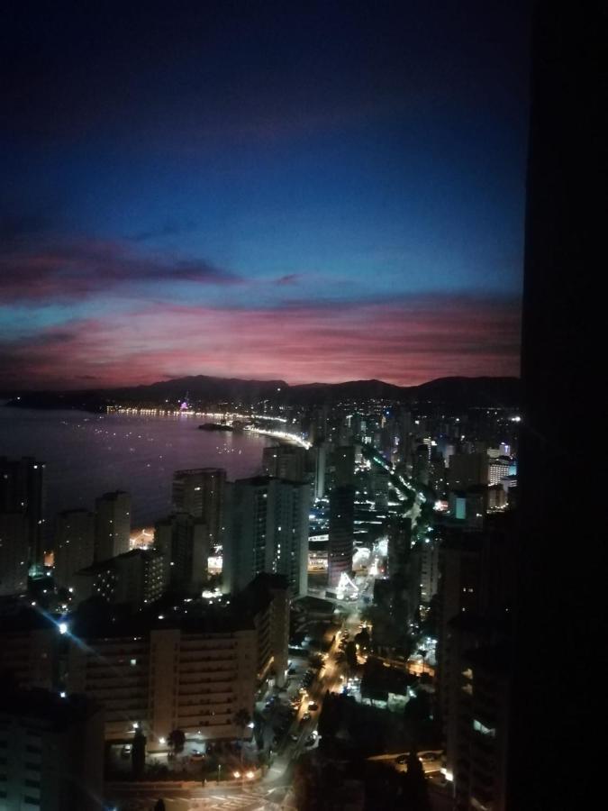 Sunshine Apartament Apartment Benidorm Bagian luar foto